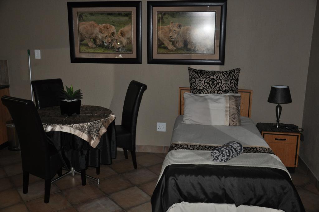 Ukutula Lion Lodge Beestekraal  Værelse billede